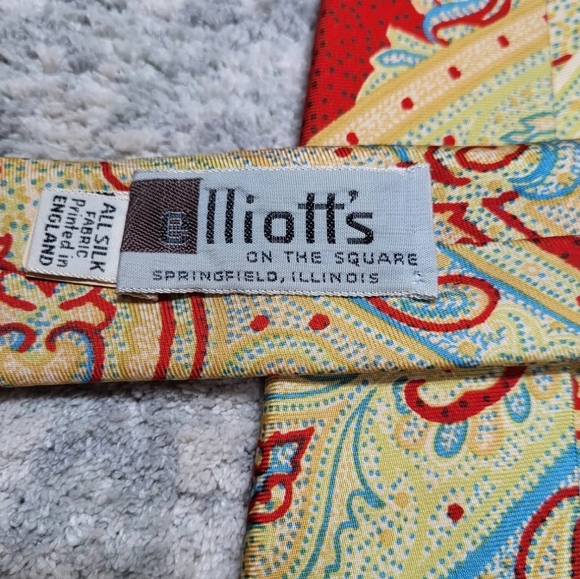 VTG 70s Liberty Of London All Silk Tie Yellow Red Abstract 4" Wide New Old Stock - Picture 7 of 9